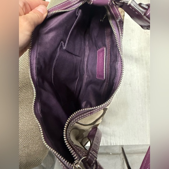 Coach Signature Patchwork Shoulder Bag – Like New - Picture 4 of 6